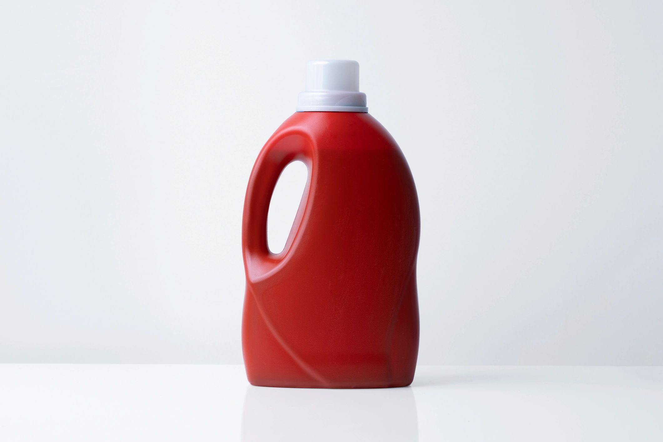 Laundry detergent bottle product image