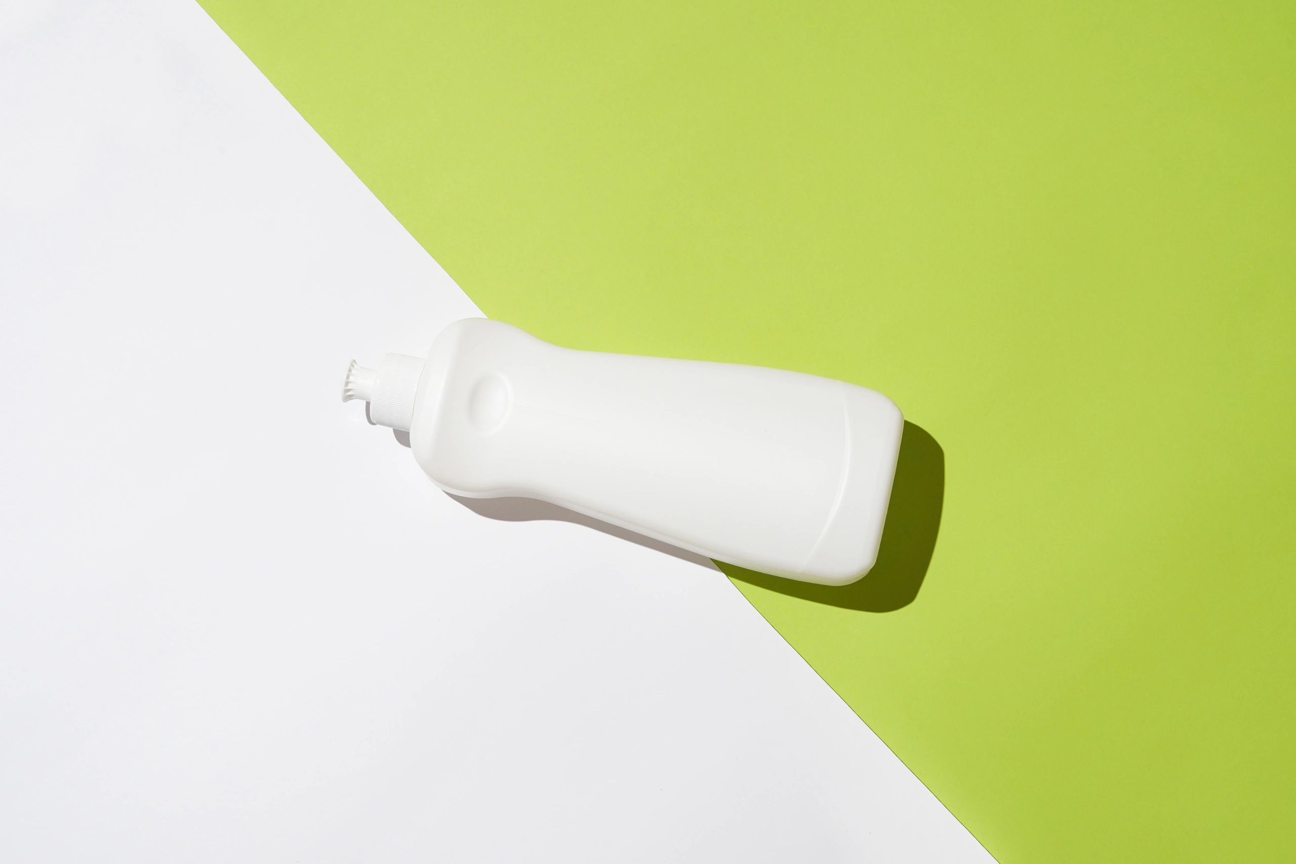 Detergent bottle product presentation